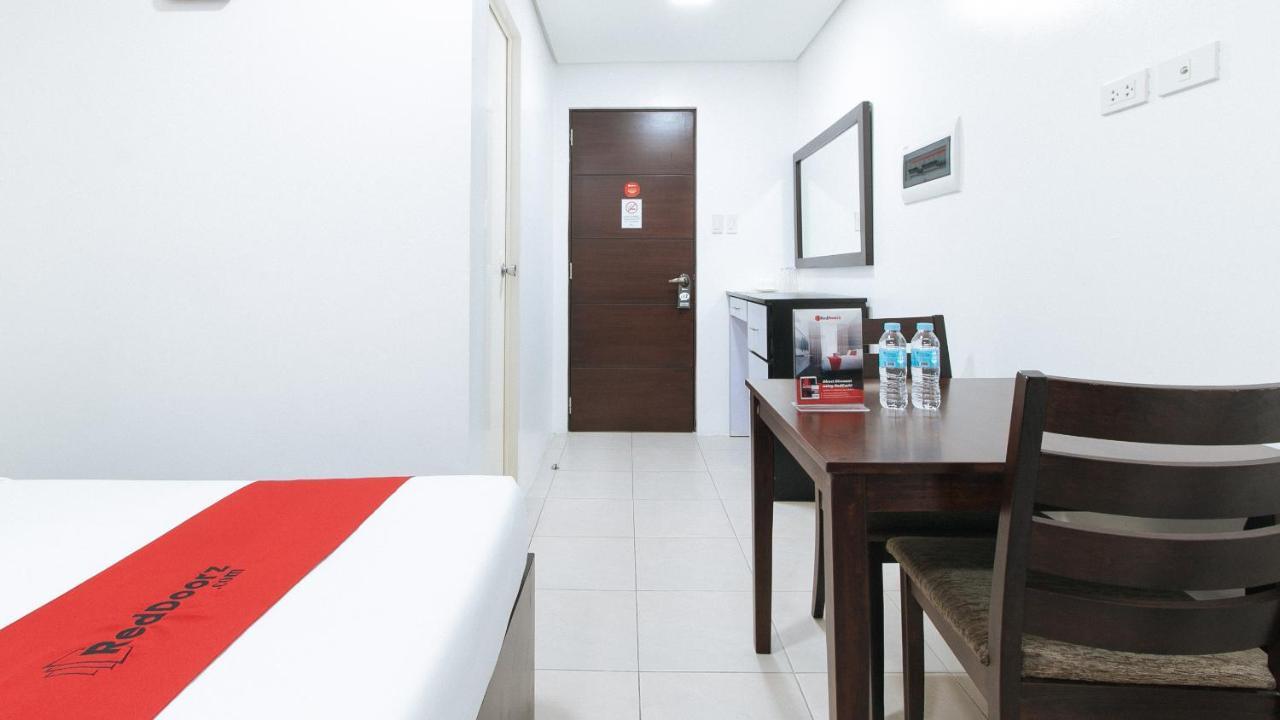 Reddoorz Plus Evangelista Street Makati Manila Zewnętrze zdjęcie